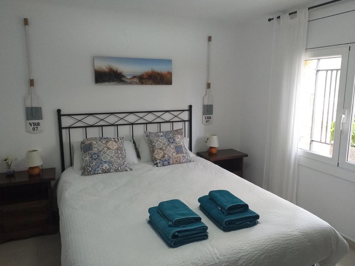 Sunny Holiday Home Creixell Ngoại thất bức ảnh
