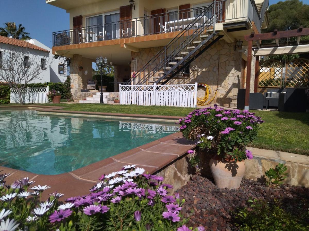 Sunny Holiday Home Creixell Ngoại thất bức ảnh