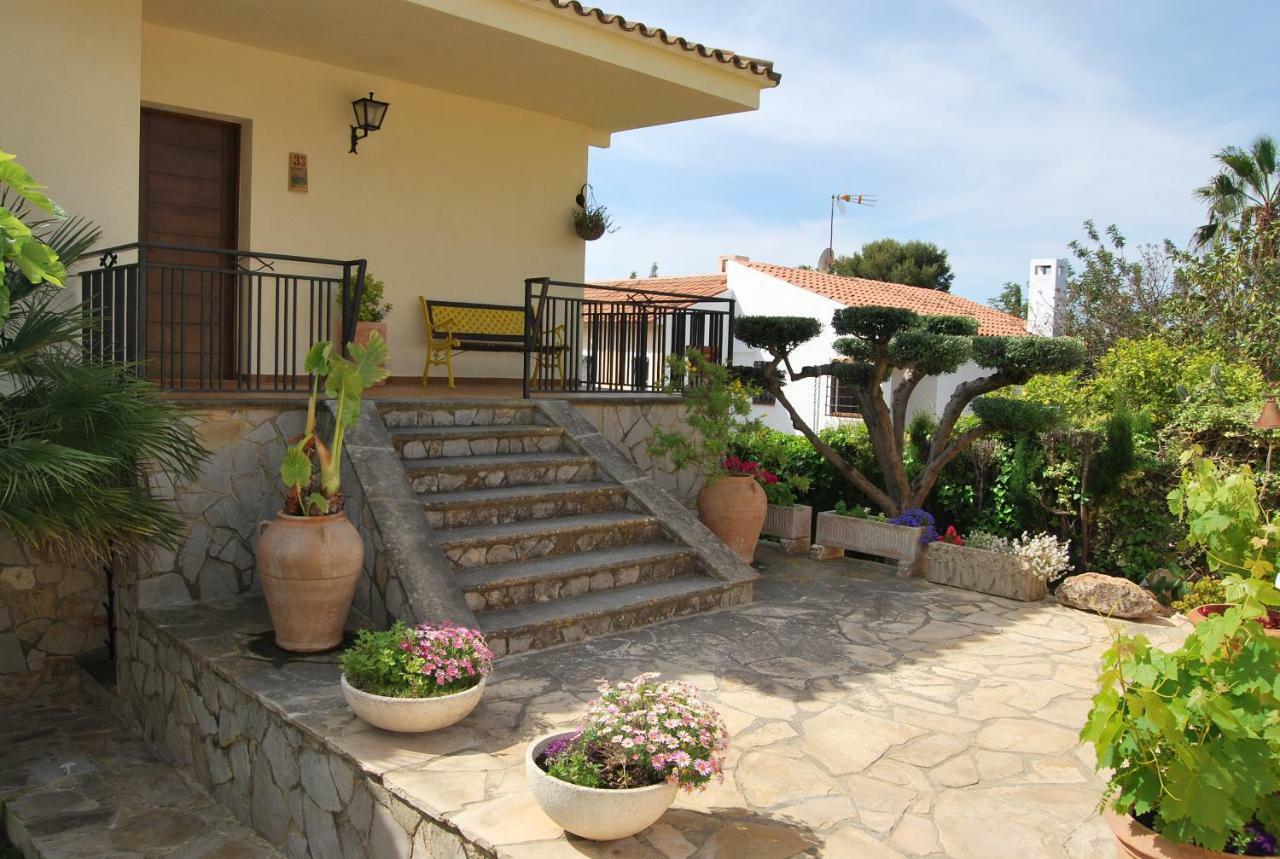 Sunny Holiday Home Creixell Ngoại thất bức ảnh