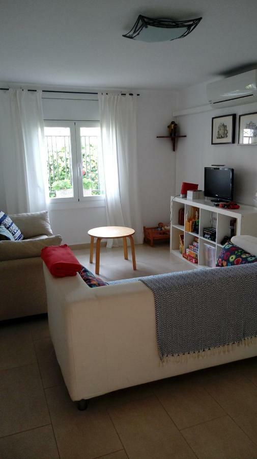 Sunny Holiday Home Creixell Ngoại thất bức ảnh