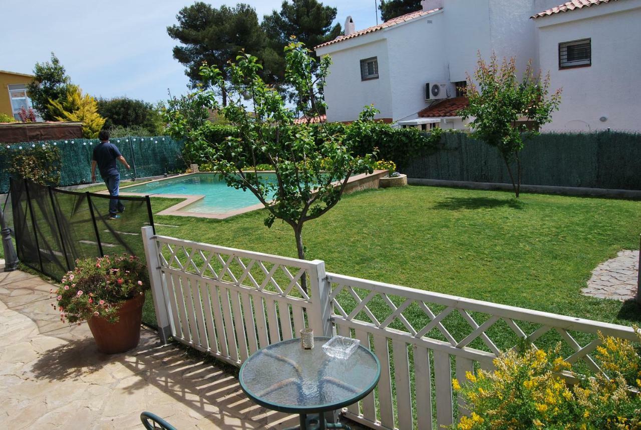 Sunny Holiday Home Creixell Ngoại thất bức ảnh